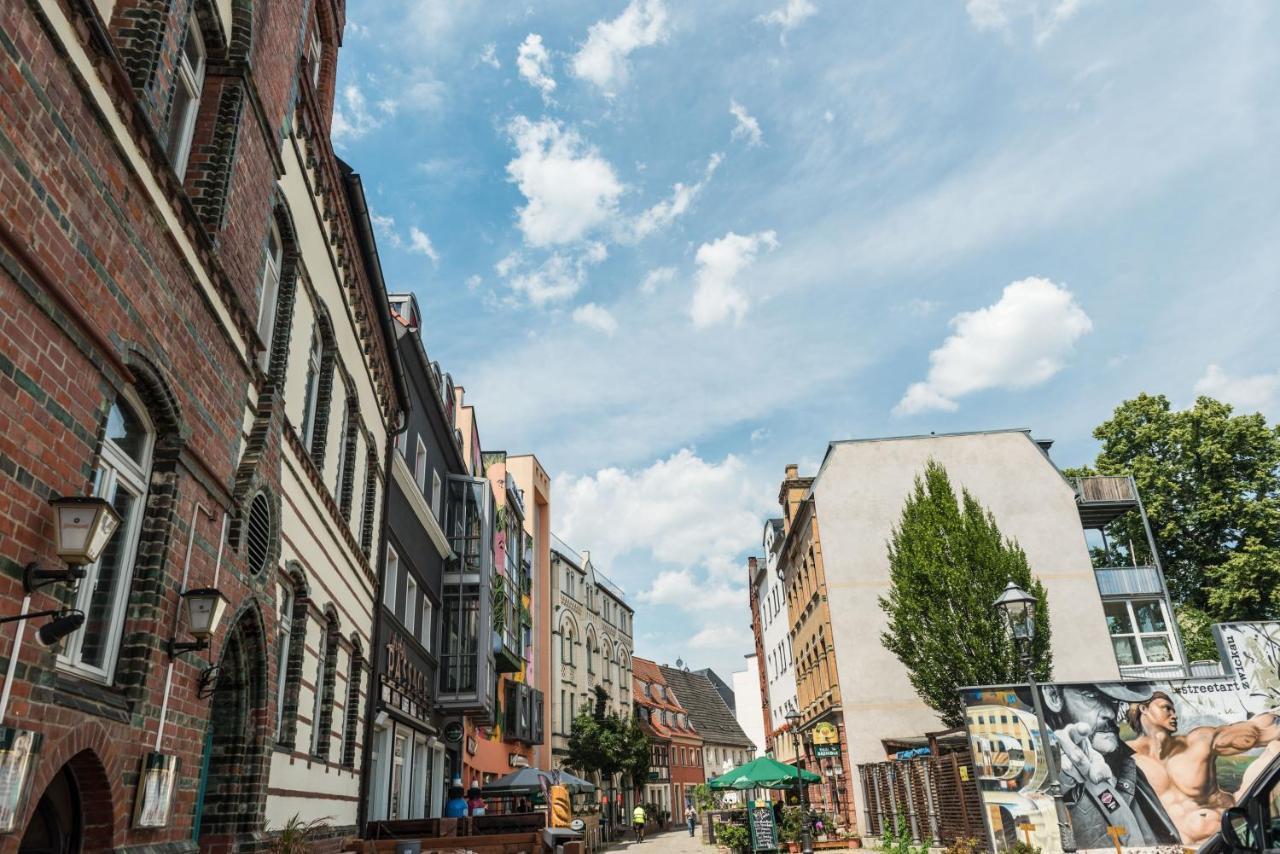 Apartmenthaus Am Dom Junior Mit Parkplatz * Zwickau